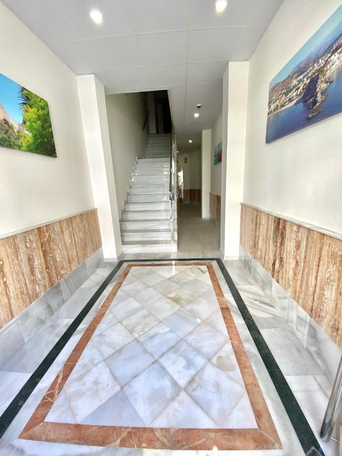 Apartamentos Turisticos Victoria Almuñécar Exterior foto